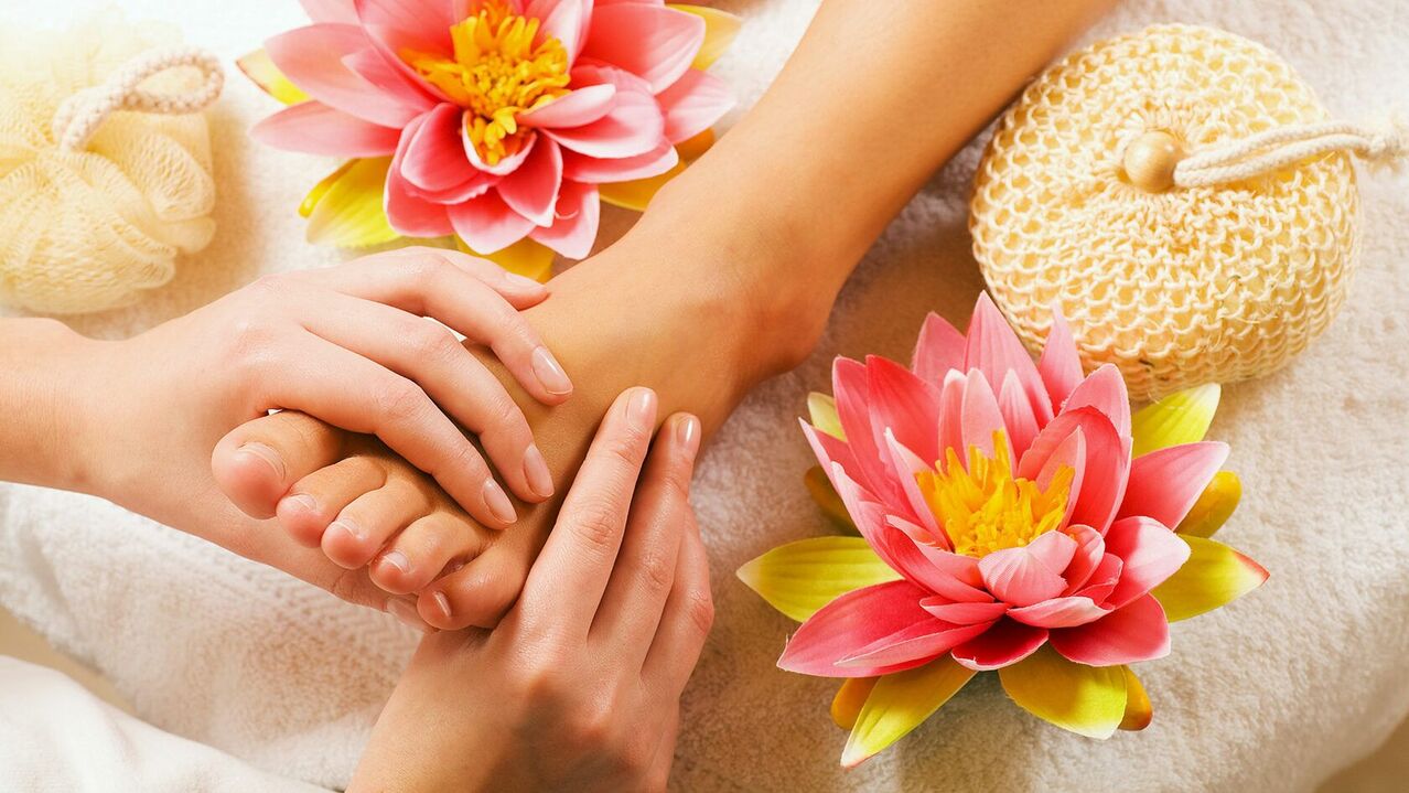 traditional medicine in the treatment of mushrooms